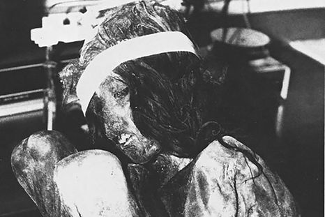 El ajuar del niño encontrado hace cuatro décadas en el Aconcagua revela parte de su historia. El ajuar del niño encontrado hace cuatro décadas en el Aconcagua revela parte de su historia.