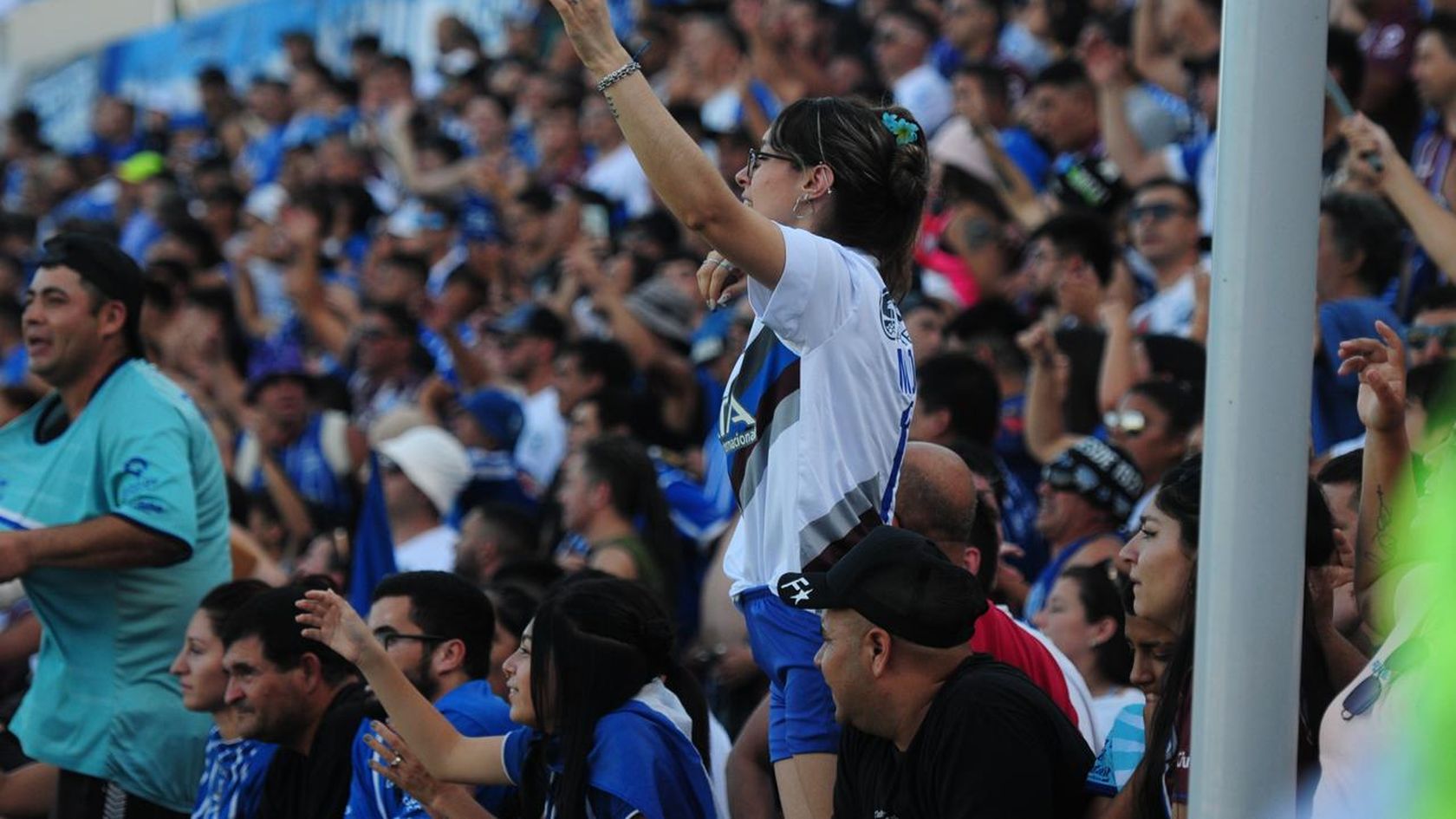 Bomba en Godoy Cruz: un socio explotó y denunció persecución política en el club