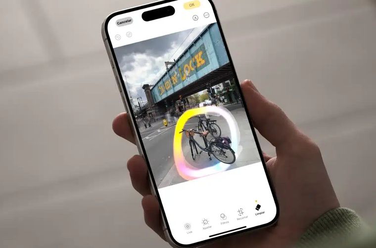 Borrar objetos en fotos desde iPhone ya es posible sin Apple Intelligence ni modelos nuevos.