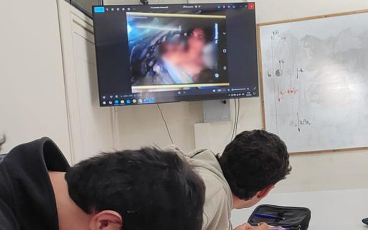 El hecho ocurrió el viernes durante un taller preuniversitario. La institución recibió la denuncia y la UNCuyo trabaja en medidas preventivas.