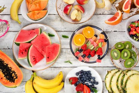 Las frutas y verduras son vitales para la hidratación en verano Foto: Mdz