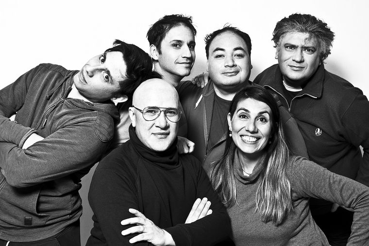 Amigas desgraciadas presenta su última función en el Teatro Selectro