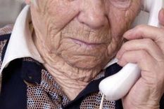 La mujer fue estafada y le robaron $10 mil