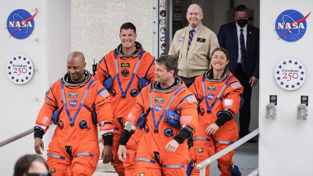 Por qué muchos se sorprenden al conocer cuánto cobra un astronauta en Estados Unidos