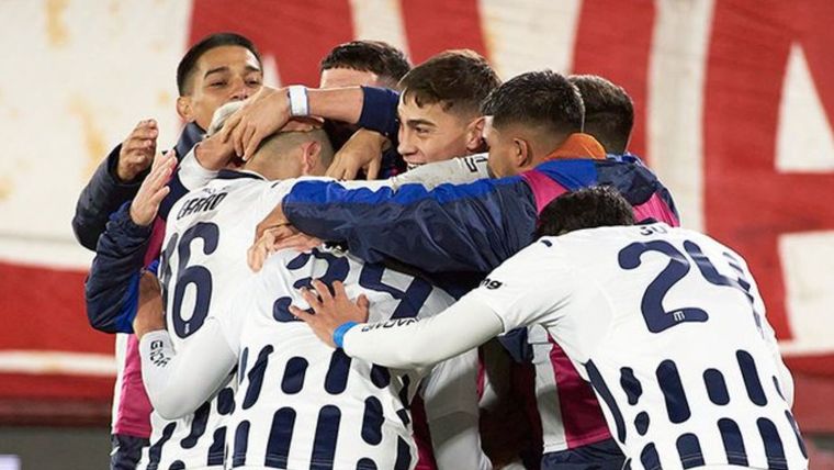 Talleres no se entrega. Foto: @CATalleresdecba