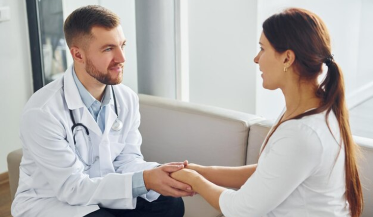 La Medicina Narrativa se presenta para transformar la relación médico-paciente. Foto: Freepik