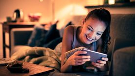 Muchos jóvenes cambian la velocidad de reproducción a la hora de escuchar un audio o ver un video. Muchos jóvenes cambian la velocidad de reproducción a la hora de escuchar un audio o ver un video.