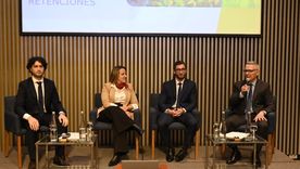 Los especialistas de la Bolsa de Comercio de Rosario analizaron distintos escenarios de baja de retenciones y su impacto en la producción, las exportaciones y las cuentas públicas.