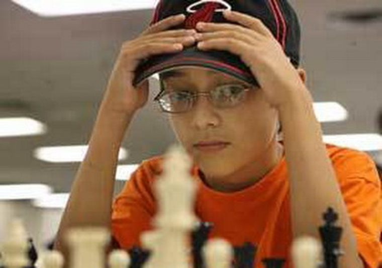 Desde la DGE consideran que el ajedrez mejorará la convivencia entre los alumnos.