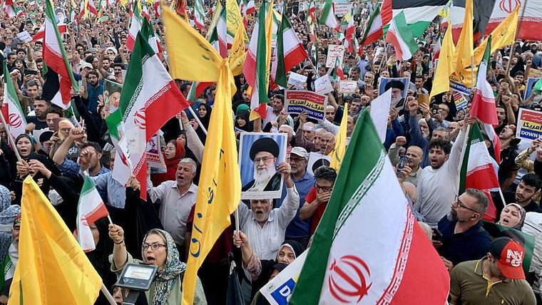 Muchos opinan que ahora es más probable que Irán intente adquirir armas nucleares después de los ataques estadounidenses.