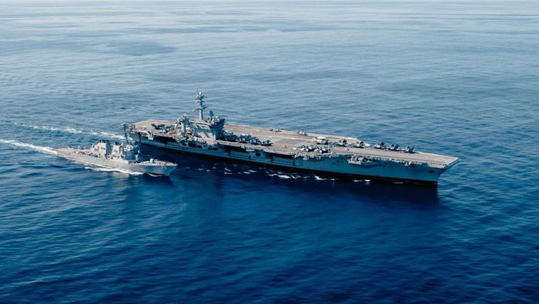 El buque de la US Navy ya se encuentra en aguas argentinas.