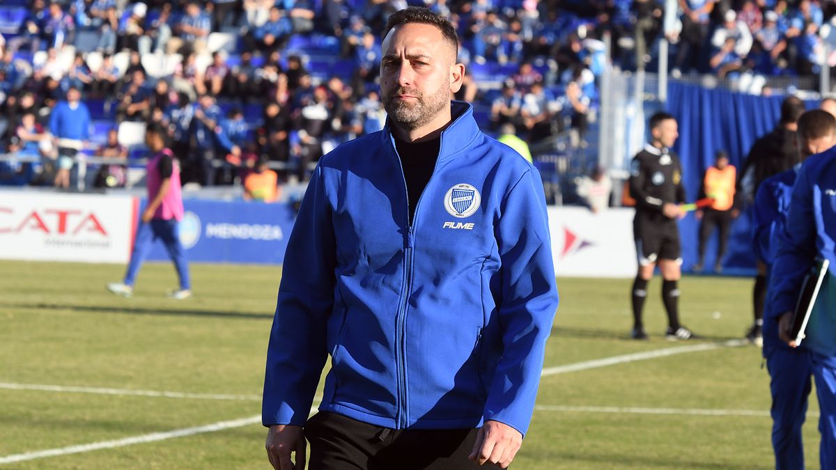 El cambio que prepara Pablo De Muner en Godoy Cruz para reemplazar a Vicente Poggi