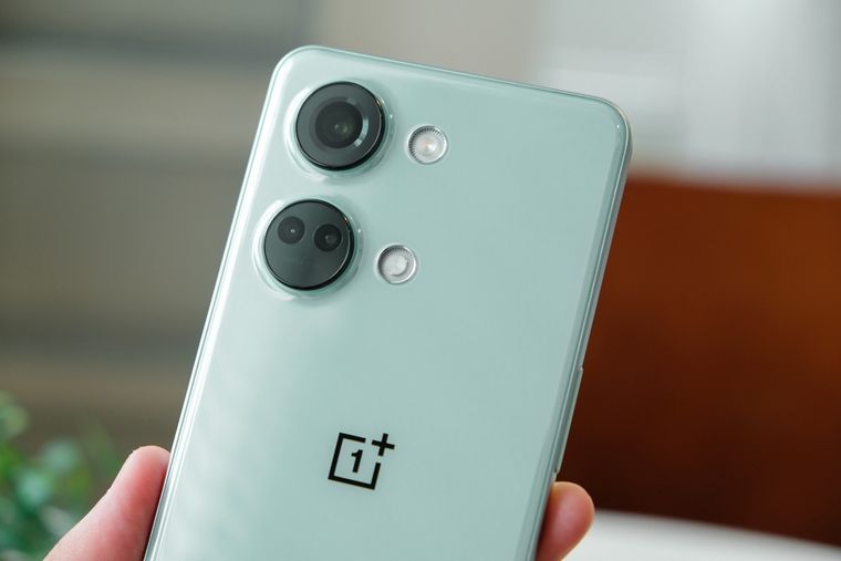 OnePlus avanza con la cancelación de proyectos clave tras su reestructuración interna. OnePlus avanza con la cancelación de proyectos clave tras su reestructuración interna.