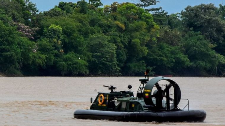 Es la primera vez que se produce una escalada de tensión entre el ejército venezolano y un grupo armado colombiano. Foto: AFp