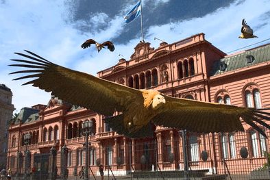 MDZol | Desde hace más de quince años el fantasma de los fondos buitre sobrevuela a la Argentina, primero por el canje de duda, y luego por la estatización de Aerolíneas Argentinas e YPF, entre otras empresas emblemáticas. Foto: MDZ