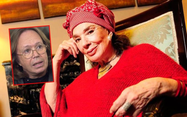 Reapareció Gra dijo presente en un evento teatral