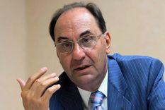 Vidal-Quadras fue atacado al salir de misa, en Madrid.