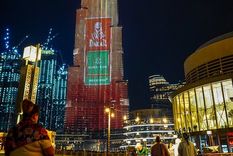 El Burj Khalifa se vistió de Dakar