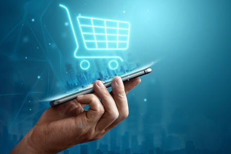Compras electrónicas de insumos tech.