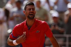 Djokovic no pudo contener las lágrimas al ganar el único título que le faltaba. Foto: EFE Djokovic no pudo contener las lágrimas al ganar el único título que le faltaba. Foto: EFE