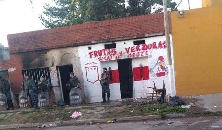 Violencia en Morón.  Foto: X