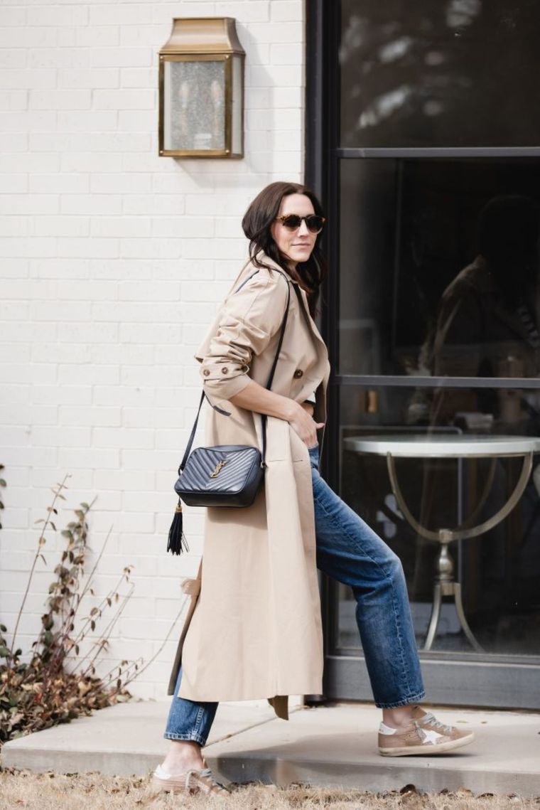 ¡Descubre estas cuatro increíbles ideas para combinar jeans chupín y zapatillas! Foto: The Gray Details