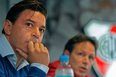 fue tendencia: el motivo por el que barco se quedo afuera del banco de river