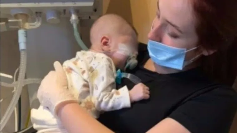 El caso del bebé de Córdoba que podría estar infectado con fentanilo contaminado