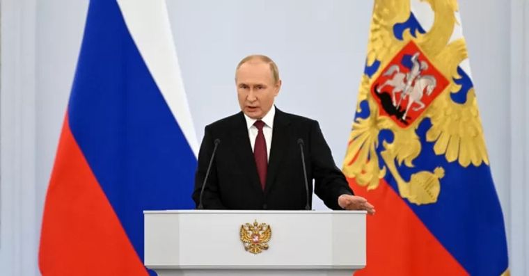 Vladimir Putin durante el discurso de la anexión a Rusia de Donetsk, Lugansk, Jersón y Zaporiyia Foto: Reuters