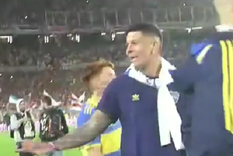 Después de la pelea, Rojo se cruzó con algunos hinchas de River Después de la pelea, Rojo se cruzó con algunos hinchas de River