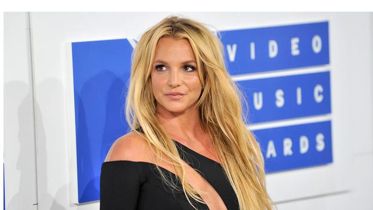 Foto: Fox business - https://static.foxbusiness.com/foxbusiness.com/content/uploads/2021/03/Britney-Spears-.jpg