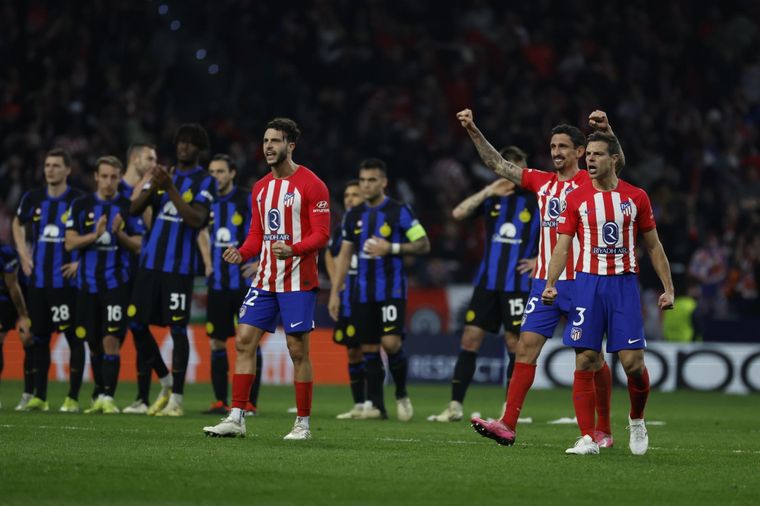 Atlético de Madrid celebra la clasificación. Foto: EFE