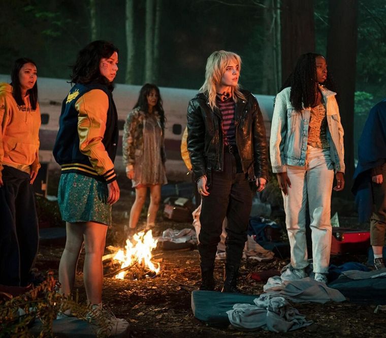 La serie de Netflix que deberías ver si te gustó Lost Yellowjackets es una serie de misterio y suspenso. Foto: Netflix