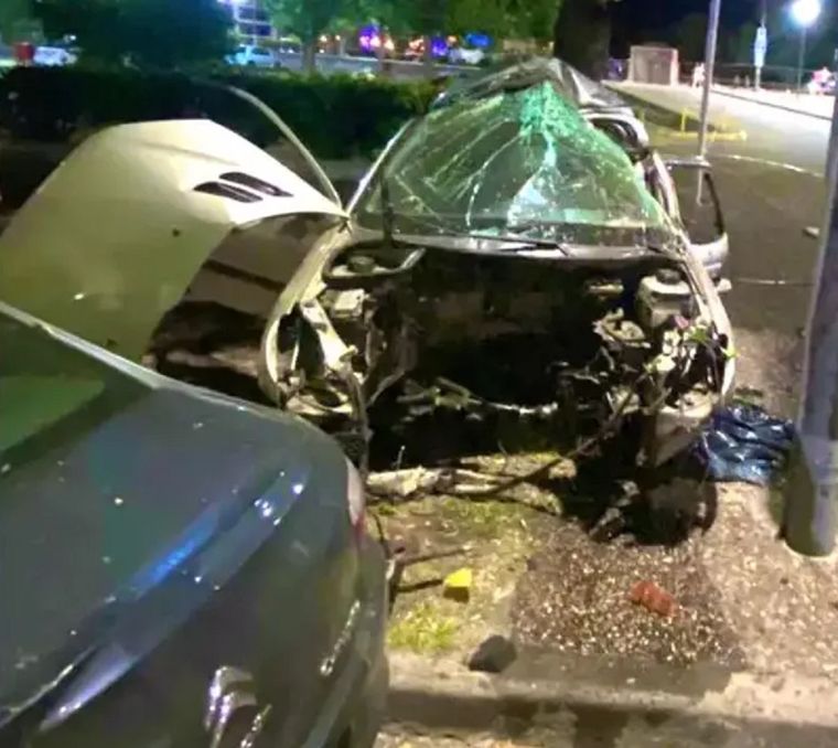 El chico impactó contras las víctimas a más de 120 km/h y se estima que corría picadas Foto: NA