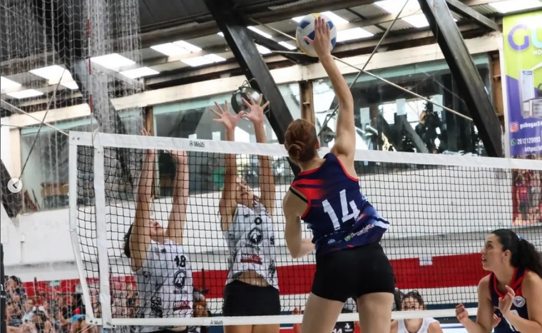 Gran trabajo de las chicas del Lago. Gran trabajo de las chicas del Lago. 