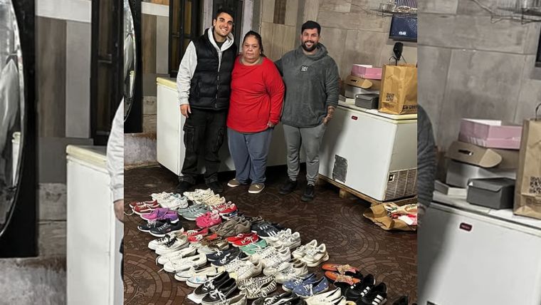 La colecta de zapatillas llego para ayudar a decenas de personas que las necesitaban. 