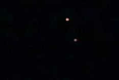 investigan la aparicion de extranas luces rojas en el cielo de uruguay