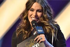 Galilea Montijo deslumbró recientemente en la gala de Hombres GQ con un vestido de noche corto firmado por David Koma. Foto: Las luces del siglo - lucesdelsiglo.com