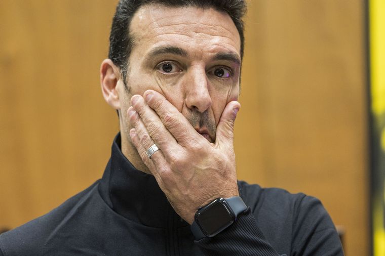 Scaloni pierde una variante importante para la Selección. Foto: EFE