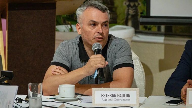 Esteban Paulón prepara una denuncia contra el streaming del Gordo Dan por dichos homofóbicos.