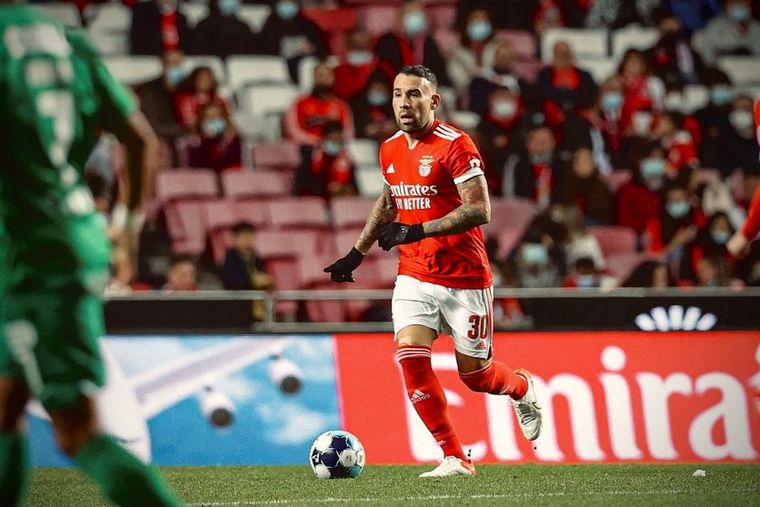 Foto: Instagram @nicolasotamendi30