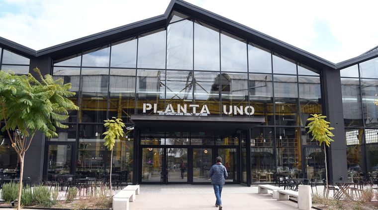 El nuevo mercado gastronómico se encuentra en Godoy Cruz Foto: ALF PONCE MERCADO / MDZ