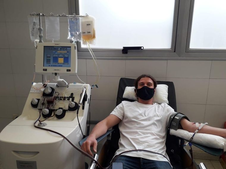 Maximiliano Reig se recuperó de COVID-19  y fue uno de los primeros en donar plasma en Mendoza.
