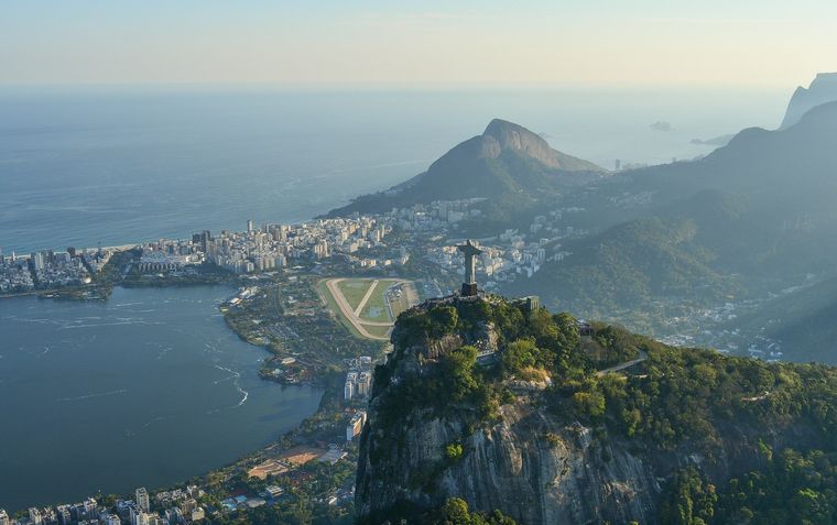 Río de Janeiro es uno de los destinos más buscados por los argentinos para viajar en el primer fin de semana largo de mayo. Río de Janeiro es uno de los destinos más buscados por los argentinos para viajar en el primer fin de semana largo de mayo.