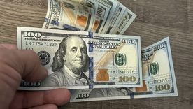 Entre los economistas cada vez más se escuchan argumentos sobre la depreciación del peso, en un contexto de dólar más o menos estable y persistente inflación.