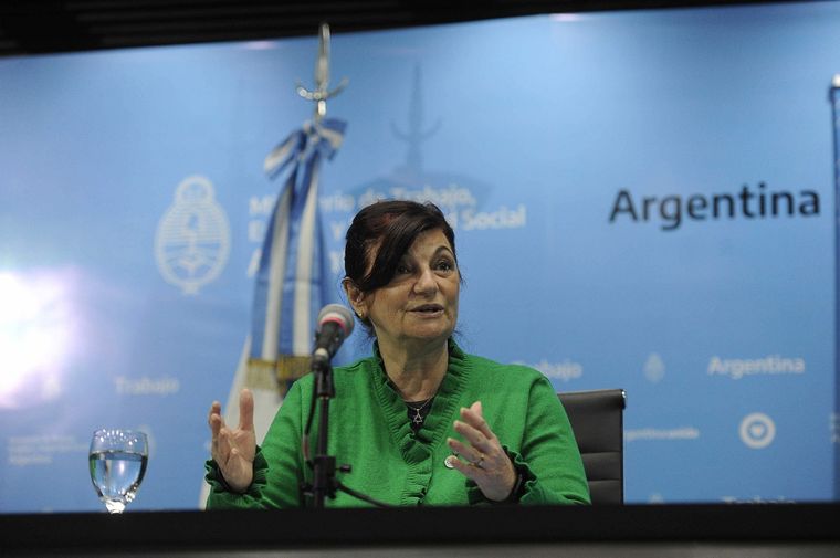 Se reúne esta tarde en forma virtual el Consejo del Salario para fijar nuevo mínimo, vital y móvil Foto: Telam