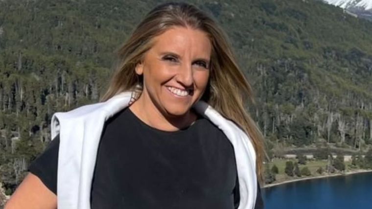 La cronista se resbaló y no pudo evitar el golpe. Foto: Instagram/ @paula.bernini.