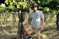 Leandro Velázquez, en la viña. Foto: Instagram