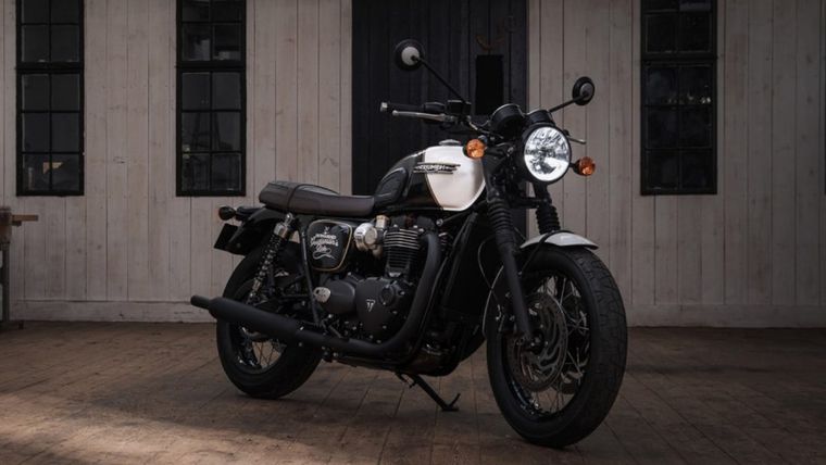 Triumph T120 Black DGR 2023