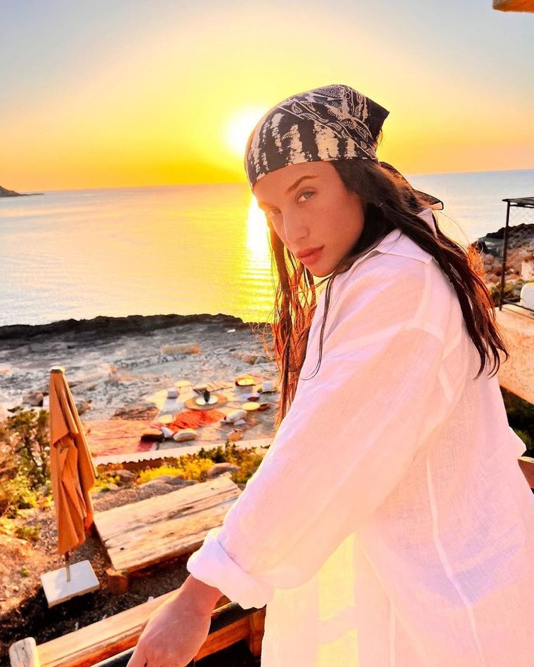 María Pedraza y sus looks más fashionistas con bandanas Foto: Instagram